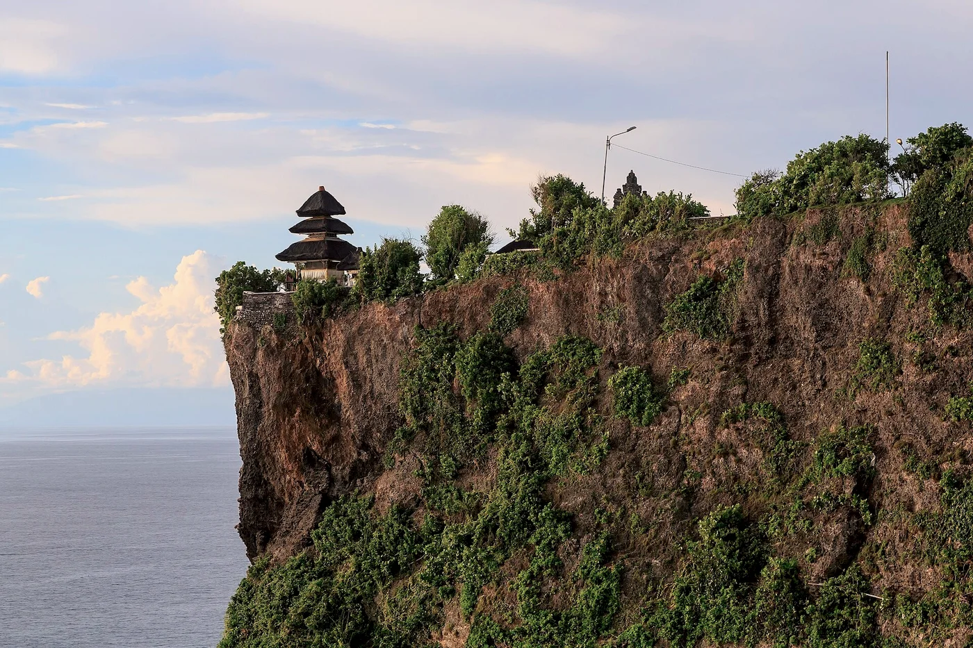 Pura Luhur Uluwatu sur sa falaise